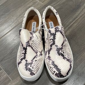 Express. Snakeskin Platform Slip ons 9